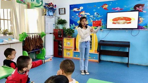 小小童心爱祖国 记镇安县第二小学附设幼儿园迎国庆主题教育活动